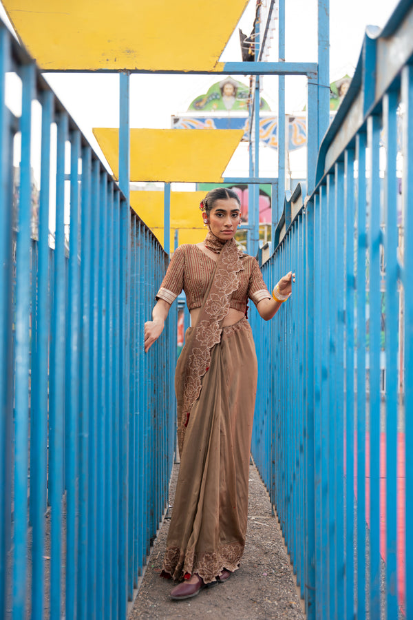 TCT-3009| Bustier and Saree