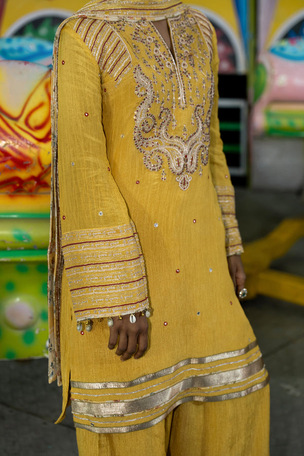 TCT-3011 | Yellow Kurta paired with Farsi Pants and Dupatta