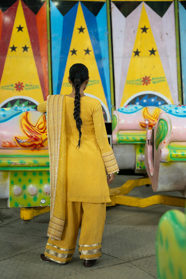 TCT-3011 | Yellow Kurta paired with Farsi Pants and Dupatta