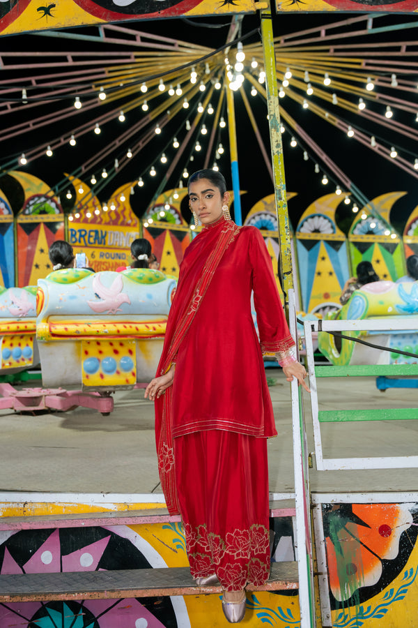 TCT-3001 | Red V-Neck Kurta Set