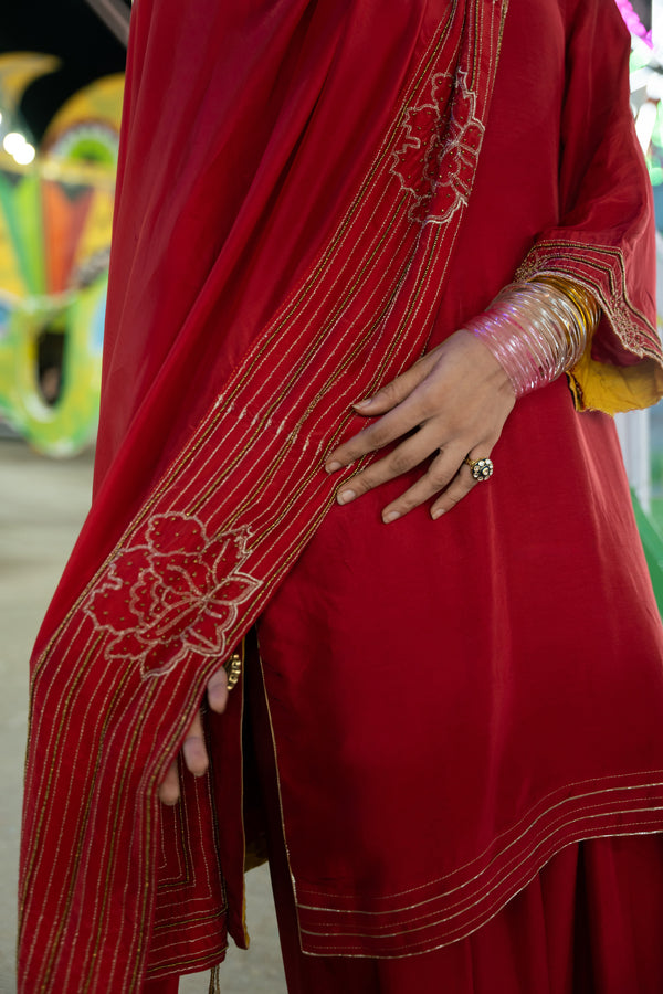 TCT-3001 | Red V-Neck Kurta Set
